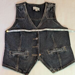 Universal Thread Dark Gray/Black Faded Denim Vest